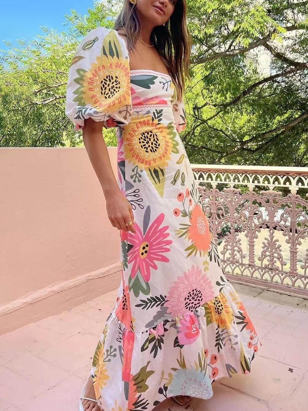Ivy | Urlaub Maxikleid mit quadratischem Ausschnitt und Blumenmuster