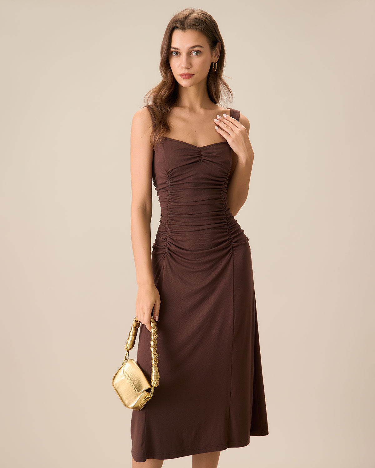 Women's Ruched Knit Midi Dress in Coffee