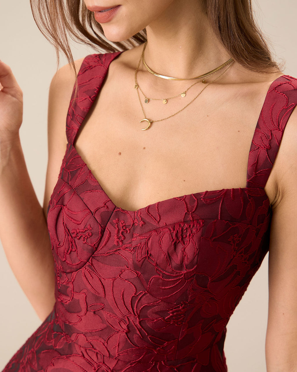 Red Jacquard Midi Dress with Sweetheart Neckline