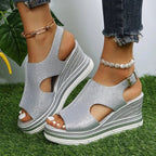Ines | Entspannte Keil Sandalen