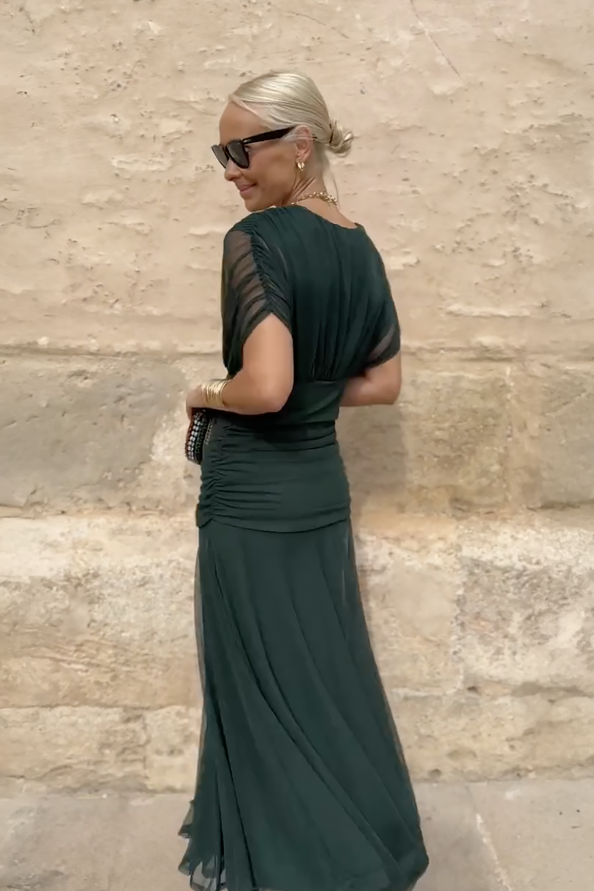 ANA | ELEGANTES MAXI-FALTENKLEID