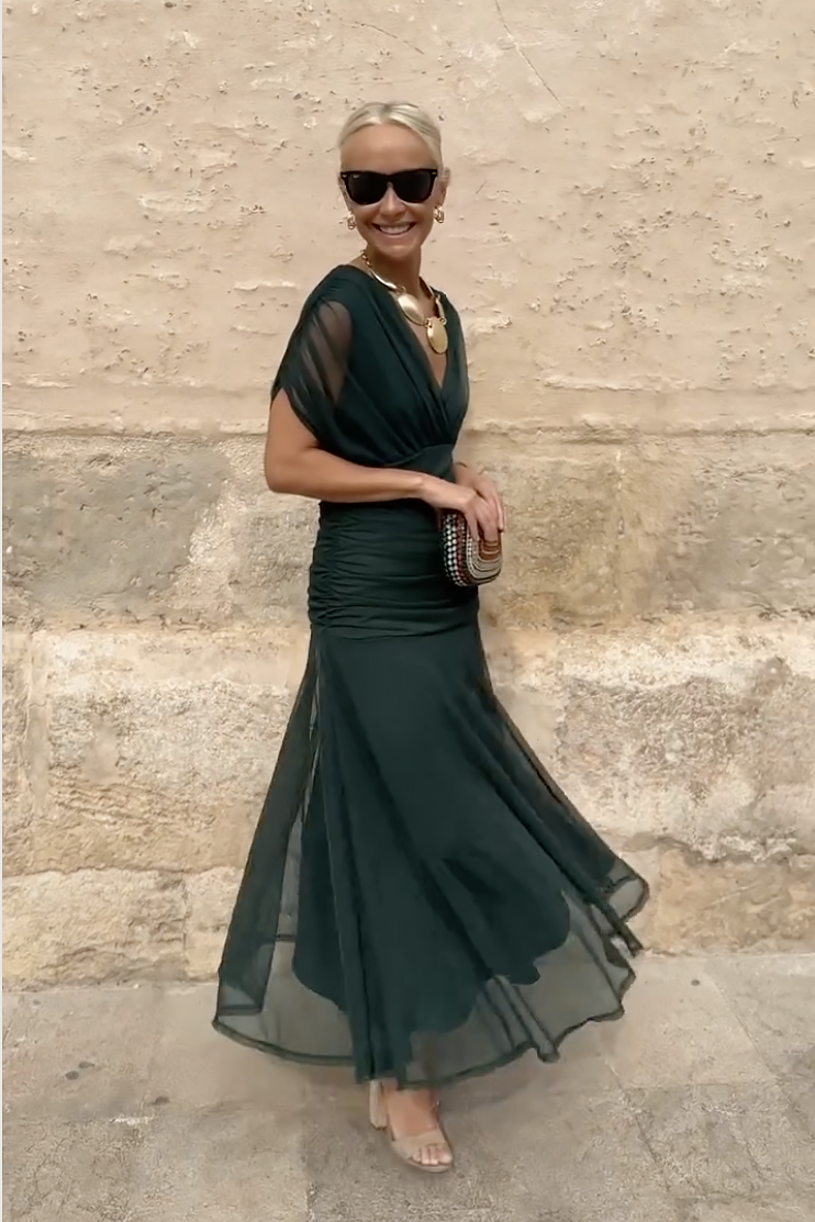 ANA | ELEGANTES MAXI-FALTENKLEID