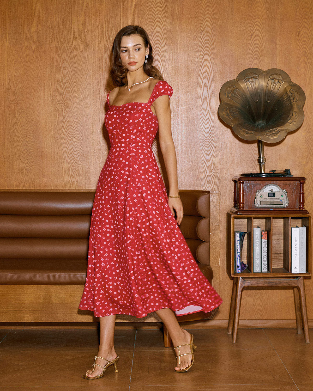 Red Floral Midi Dress with Sweetheart Neckline and Cap Sleeves