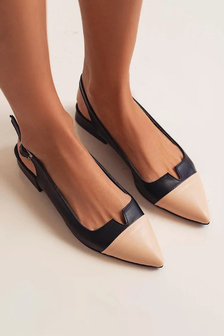 BALLETTSCHUHE MIT SPITZE UND ZWEIFARBIGEM DETAIL