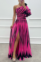 Shiloh - Elegantes Maxikleid mit Streifen und einem Schulterträger