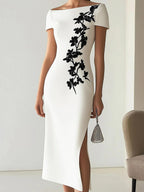 Audrey | Schickes Floral-Print Boot-Neck Midi-Kleid Outfit