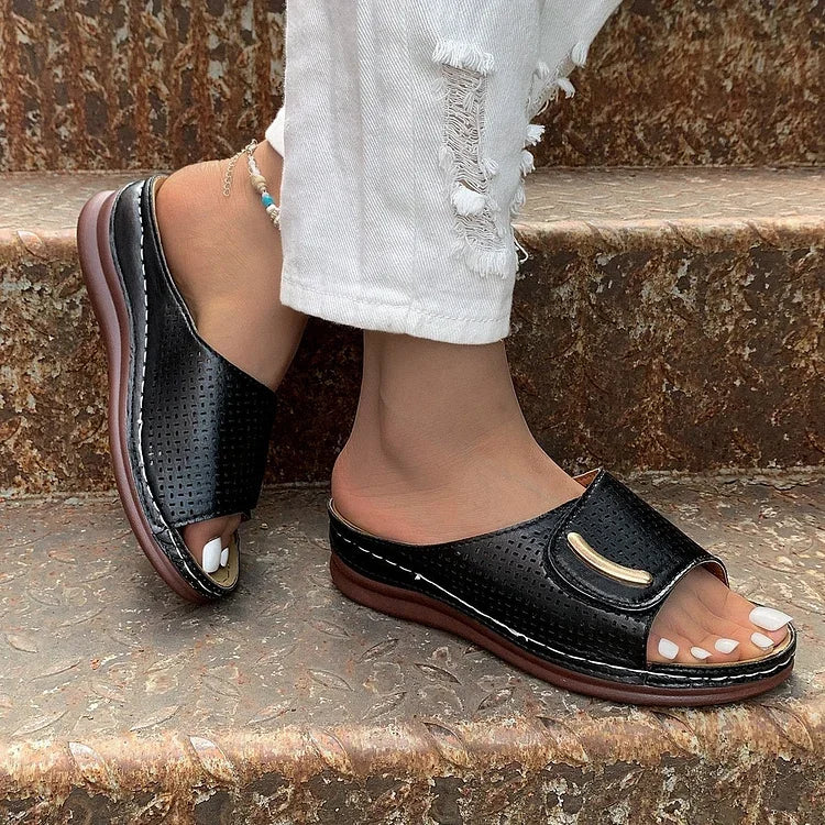 Vera | Klassische Urban Sandalen