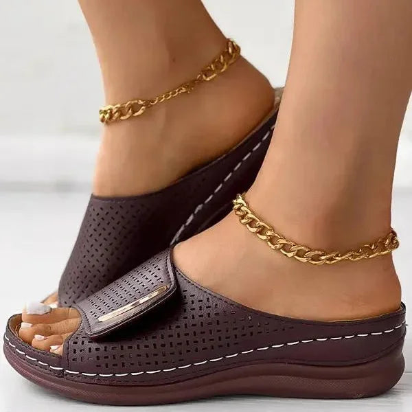 Vera | Klassische Urban Sandalen