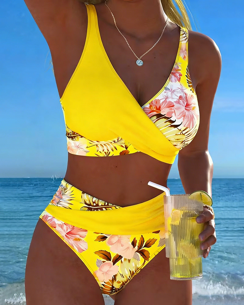 Jolina | Floral Contrast Split Bikini