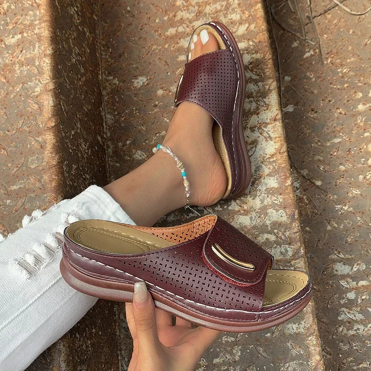 Vera | Klassische Urban Sandalen