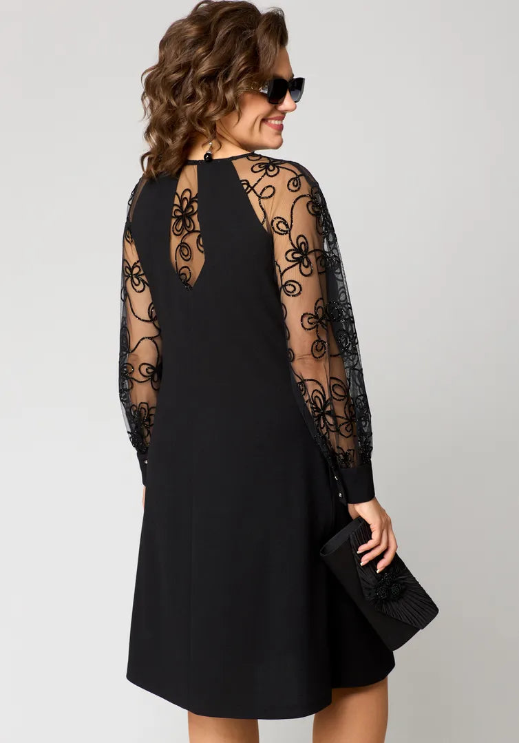 Destiney | Spitzenärmel Kleid