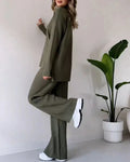 Lola - Essentielles Set mit passendem Pullover