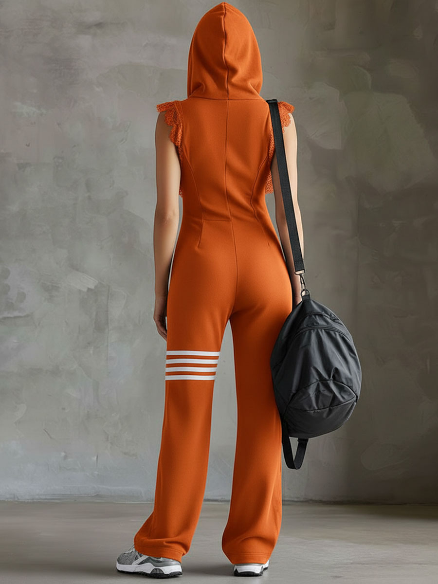 Danielle - Retro Sport-Jumpsuit mit Kapuze und Streifen
