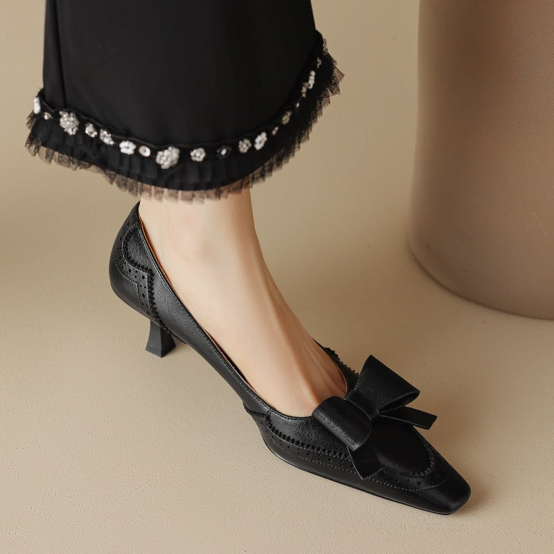 Célora Lederband-Pumps