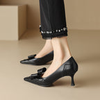 Célora Lederband-Pumps