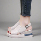 Deloria™ | Orthopädische Wedge Slingback Sandalen