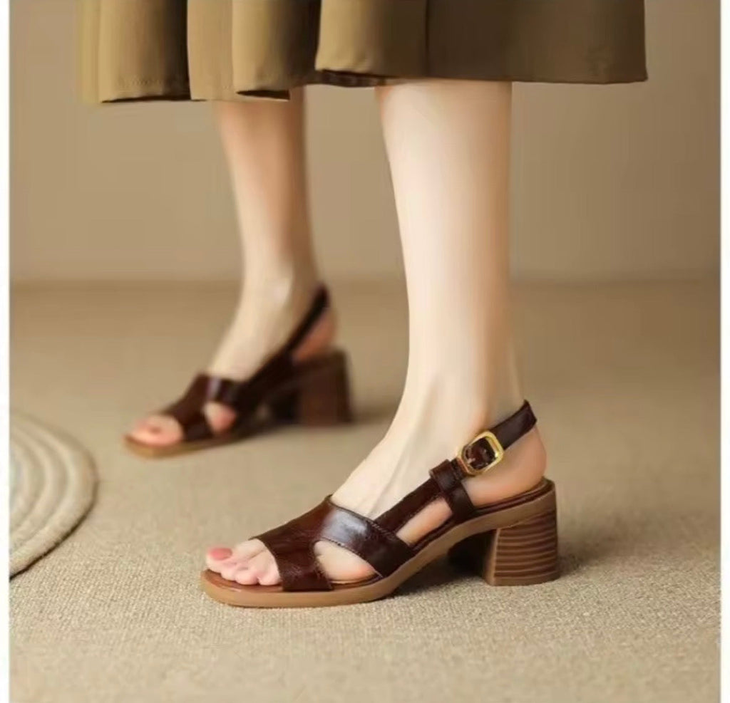 Tilda | Orthopädische Bequeme Sandalen