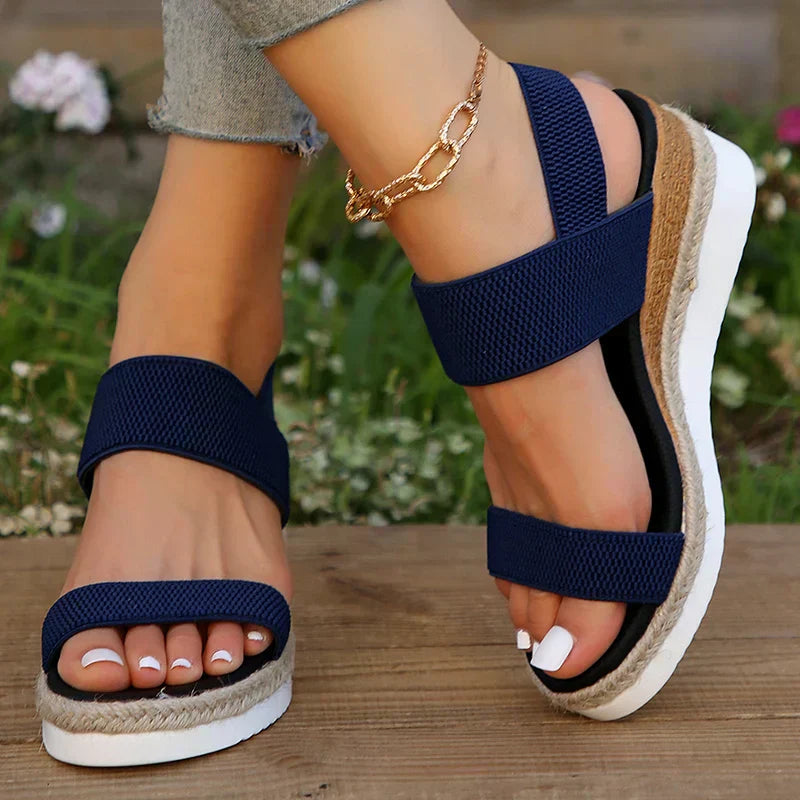 Lina | Orthopädische Sandalen