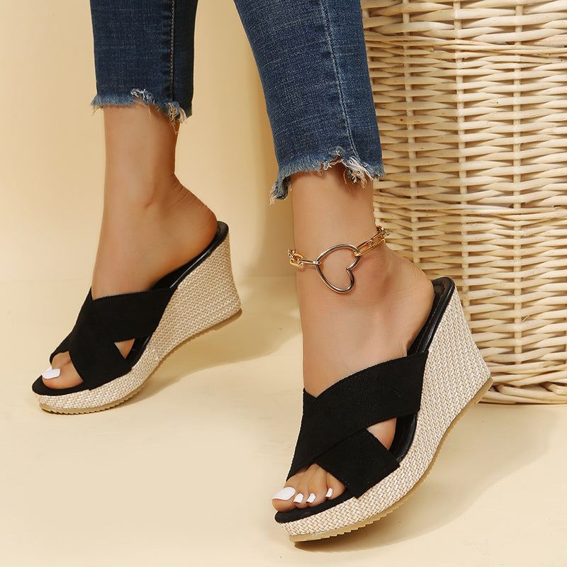Tessa | Entspannte Keil Sandalen