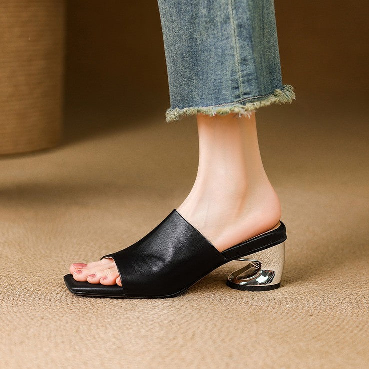 Virelle Curve Leder Mules mit Absatz