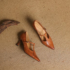 Aveline Leder T-Riemen Pumps