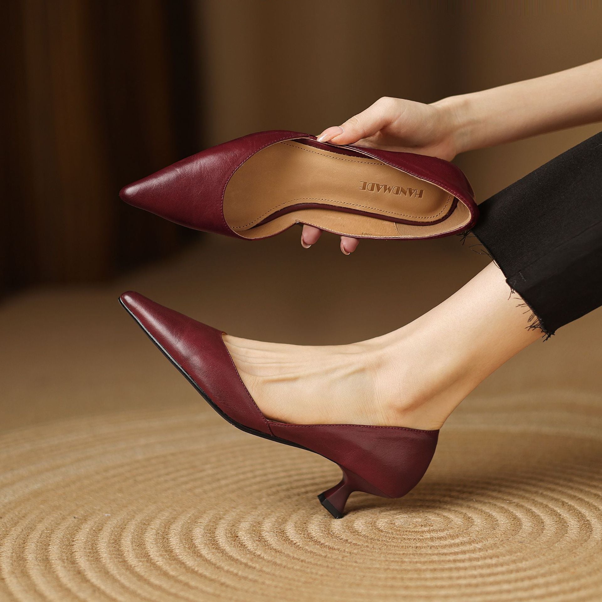 Ceyra Leder Kitten Heels