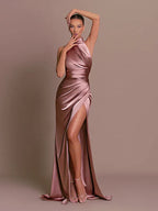 Liviah | Elegantes Kleid mit Schlitz