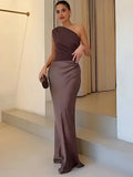 Maxikleid mit Schuldgefühl aus Satin