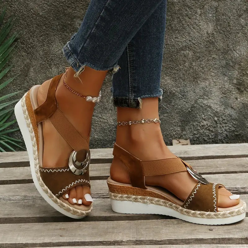 Myla – Elegante Plateausandalen