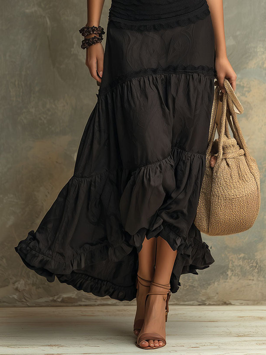 Susie | Bohemian Maxikleid mit hohem Kragen und Rüschen aus Spitze