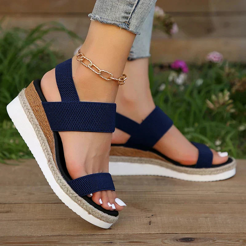 Lina | Orthopädische Sandalen