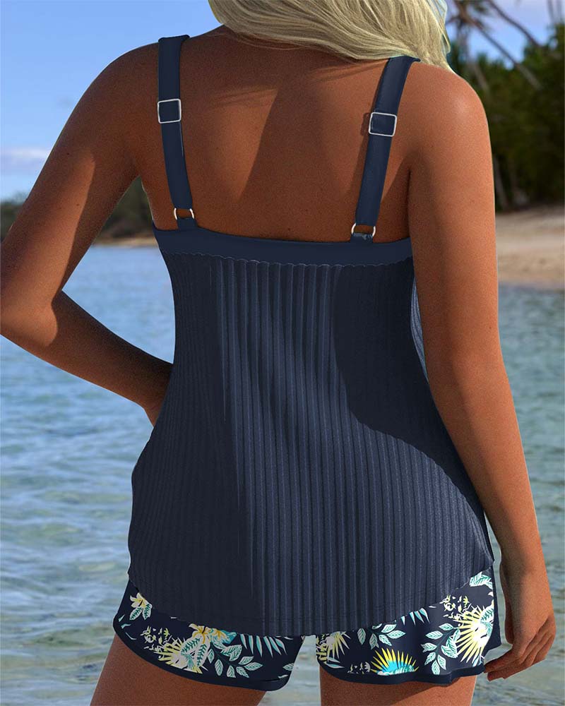 Laluna® | Gestreifter Tankini mit Zweiteiligem Strandshort