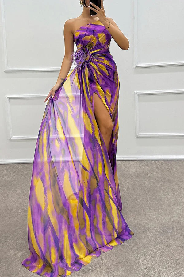 Vibrantes Drapiertes Kleid