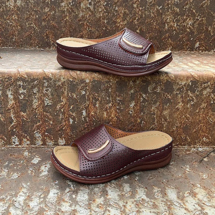 Vera | Klassische Urban Sandalen
