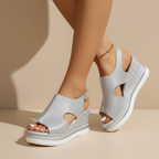 Ines | Entspannte Keil Sandalen