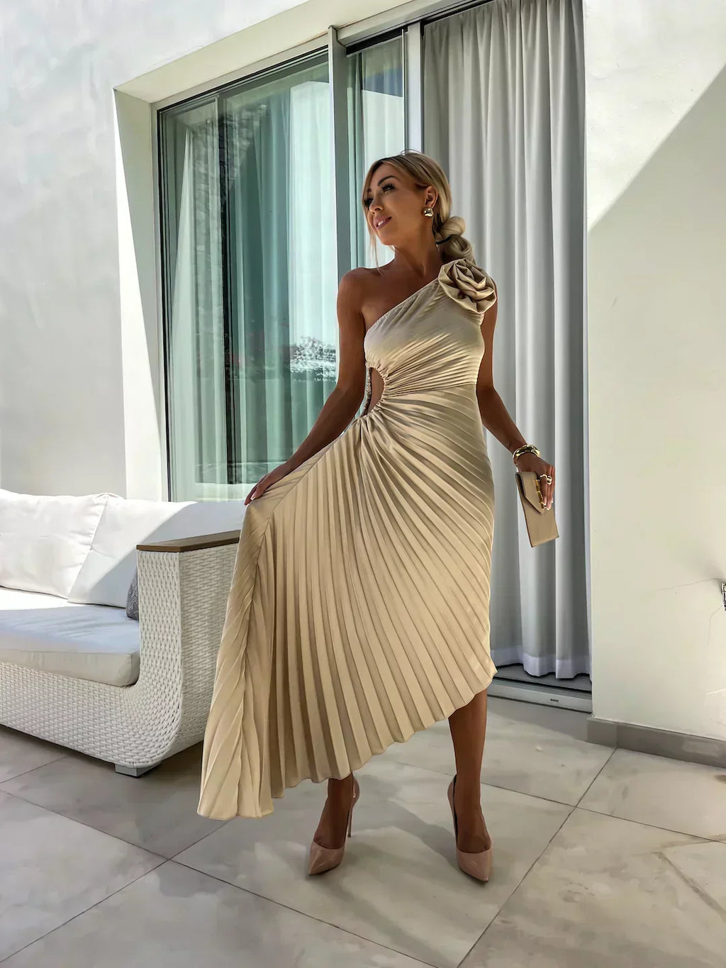 Eya™ | Elegantes Maxi-Kleid mit floralen Muster und einem Schulterträger