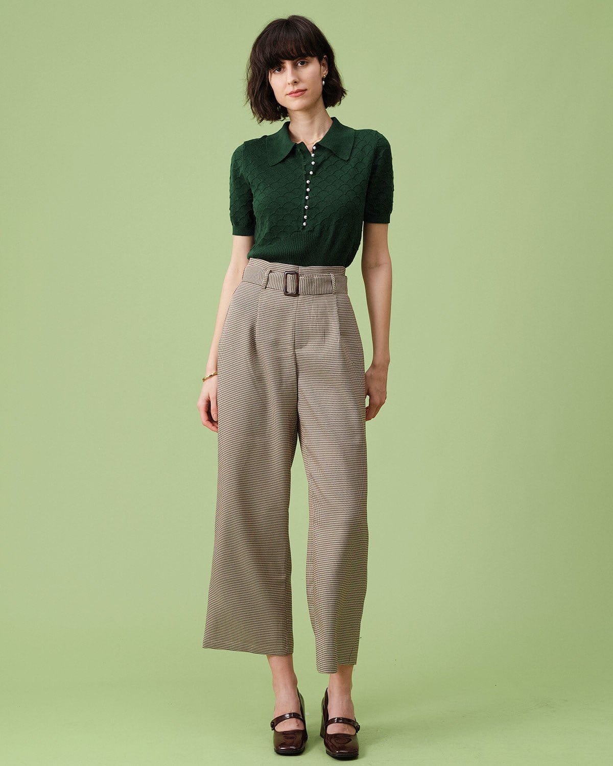 Textured Knit Tee with Short Sleeves and Lapel in Green