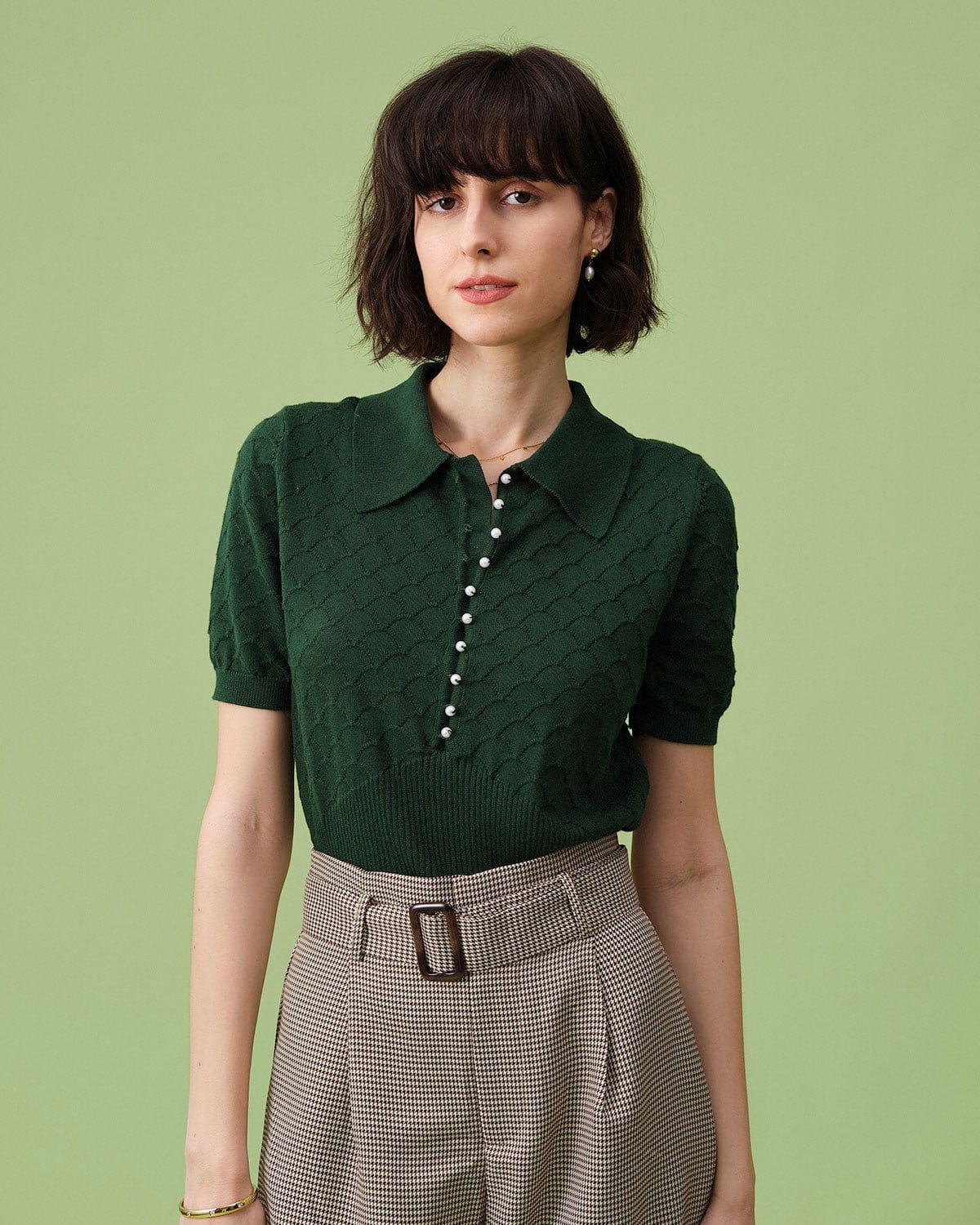 Textured Knit Tee with Short Sleeves and Lapel in Green