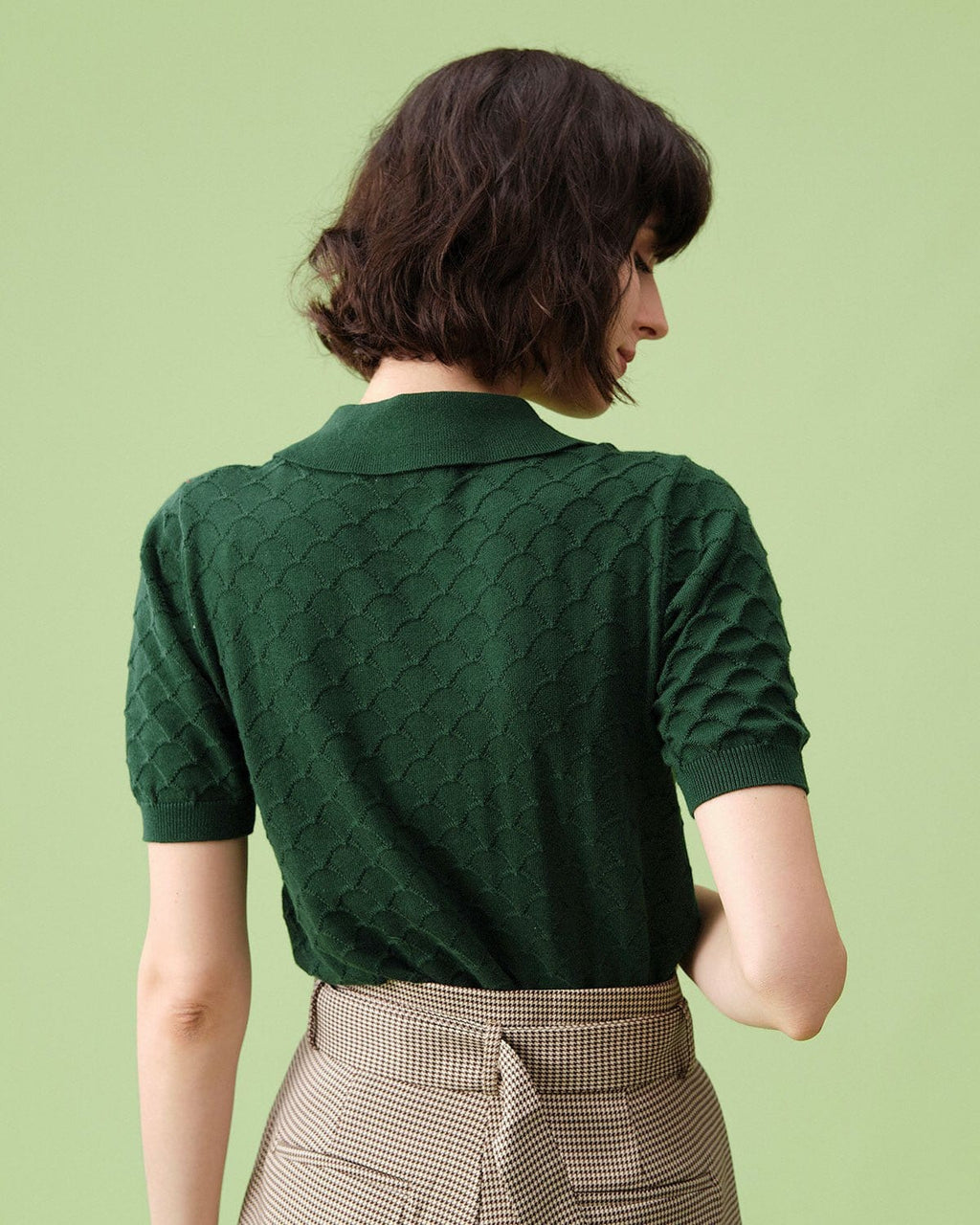Textured Knit Tee with Short Sleeves and Lapel in Green