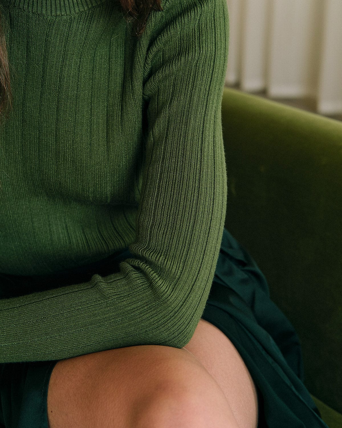 Ribbed Knit Sweater with Round Neck