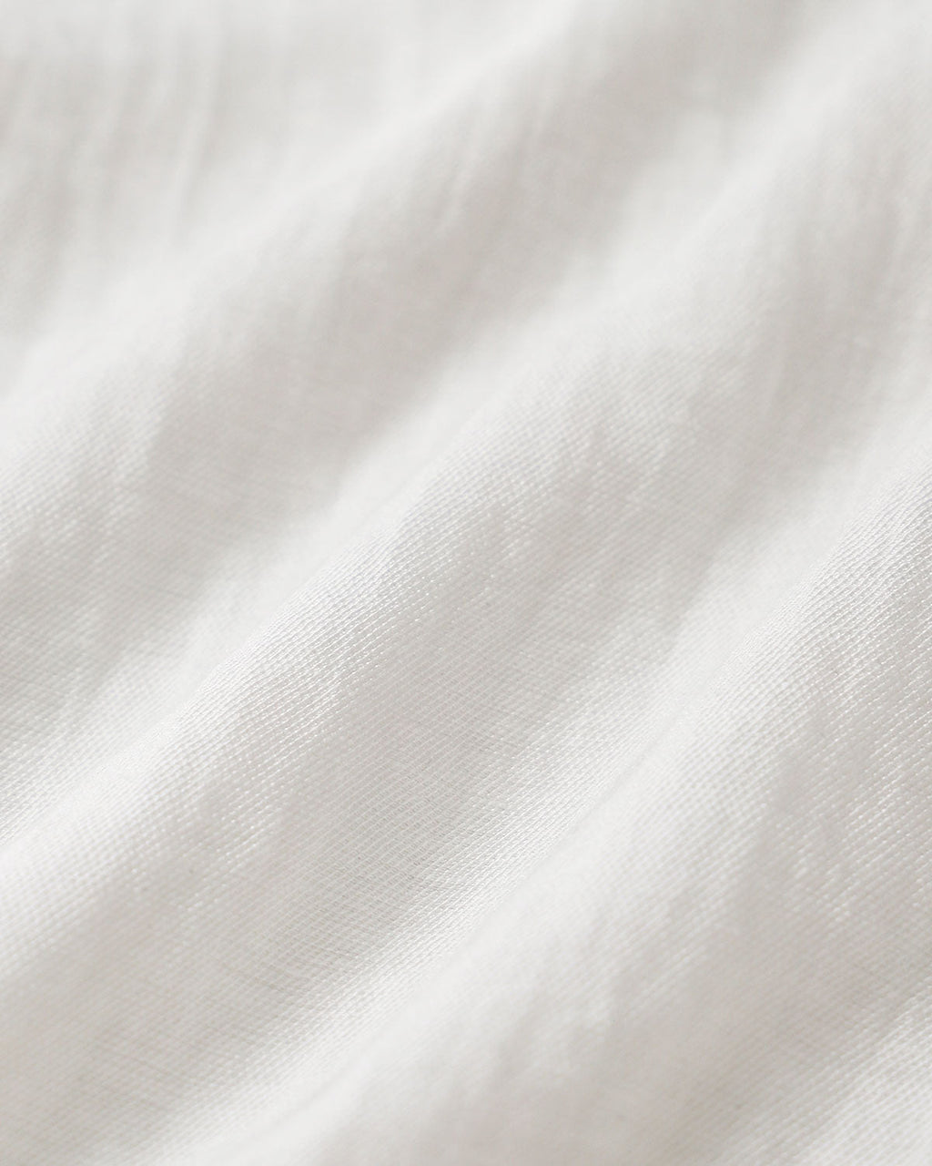 White Round Neck Sleeveless Top