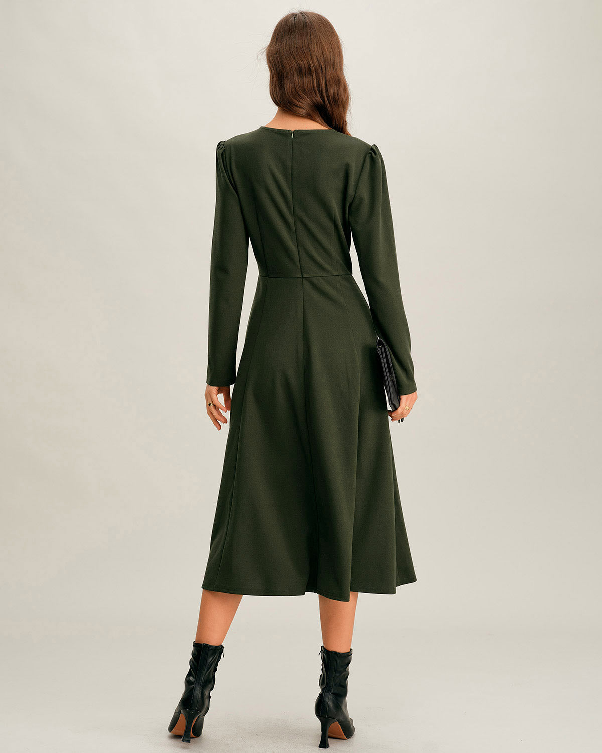 Green Ruched Midi Dress with A-Line Silhouette and Slit