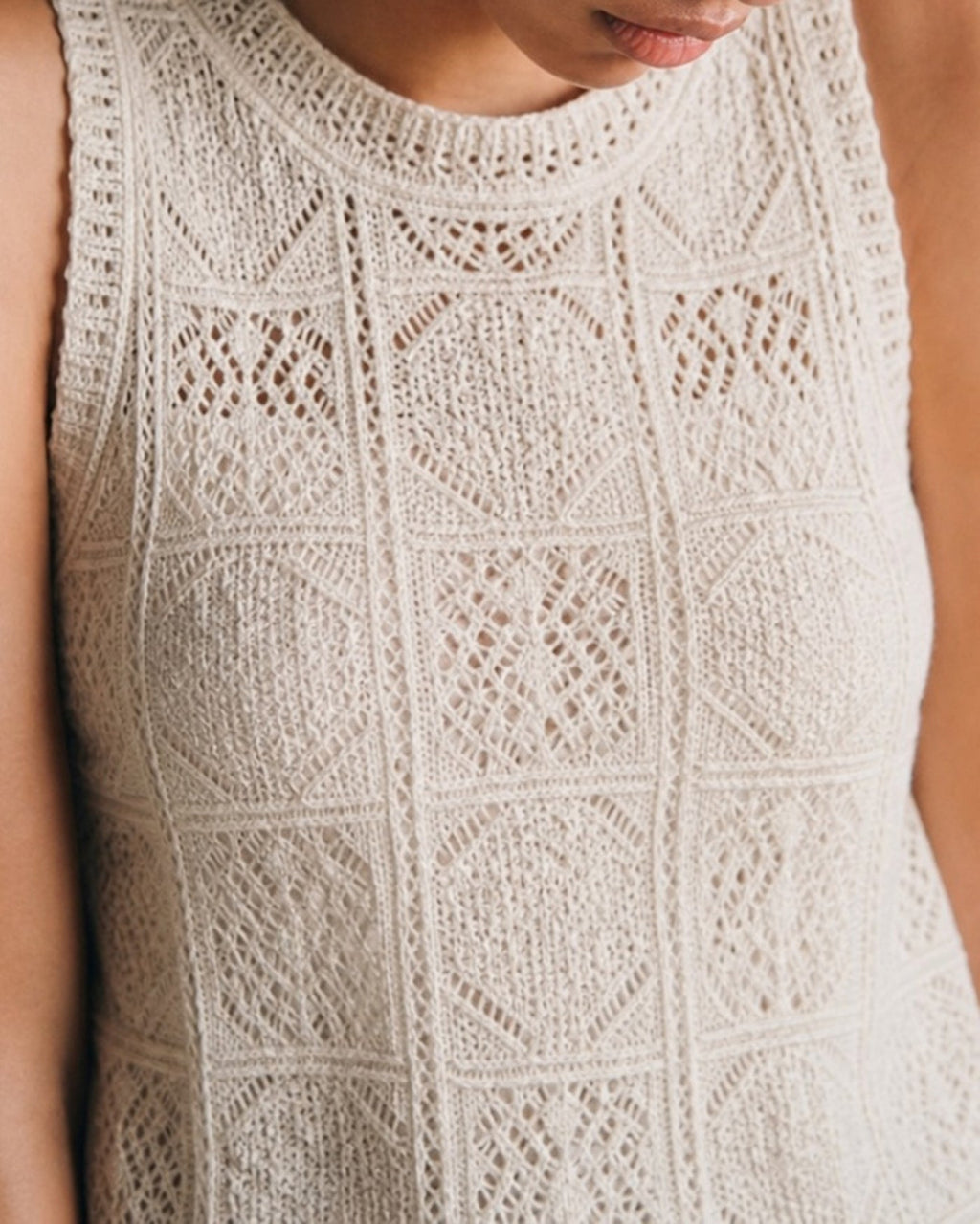 Textured Knit Sweater in Apricot with Round Neck