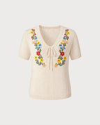 Floral Embroidered V-Neck Sweater in Apricot