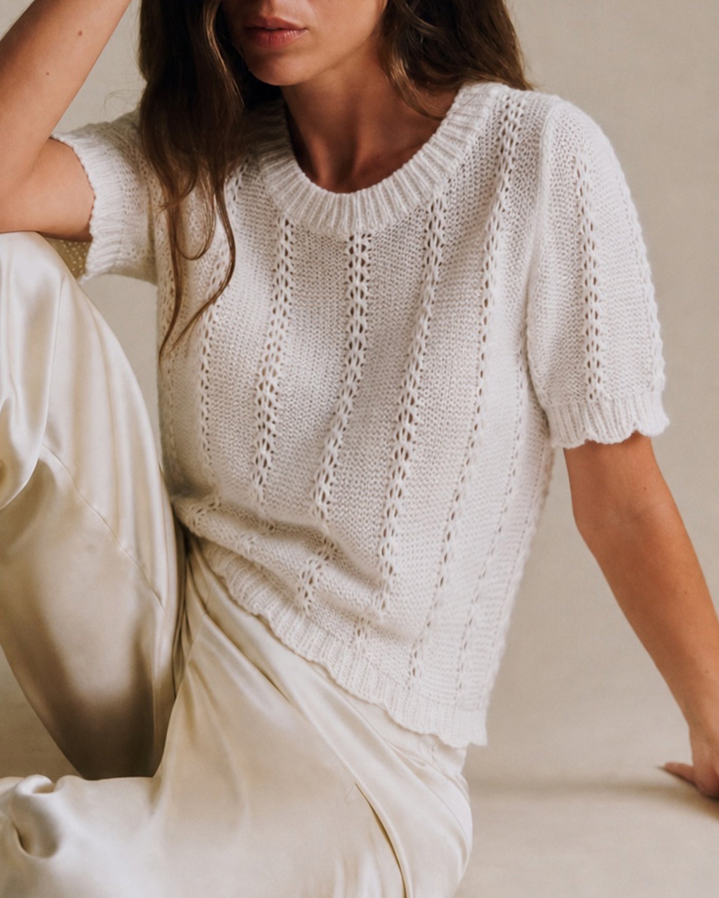 Textured Knit Sweater with Round Neck in White
