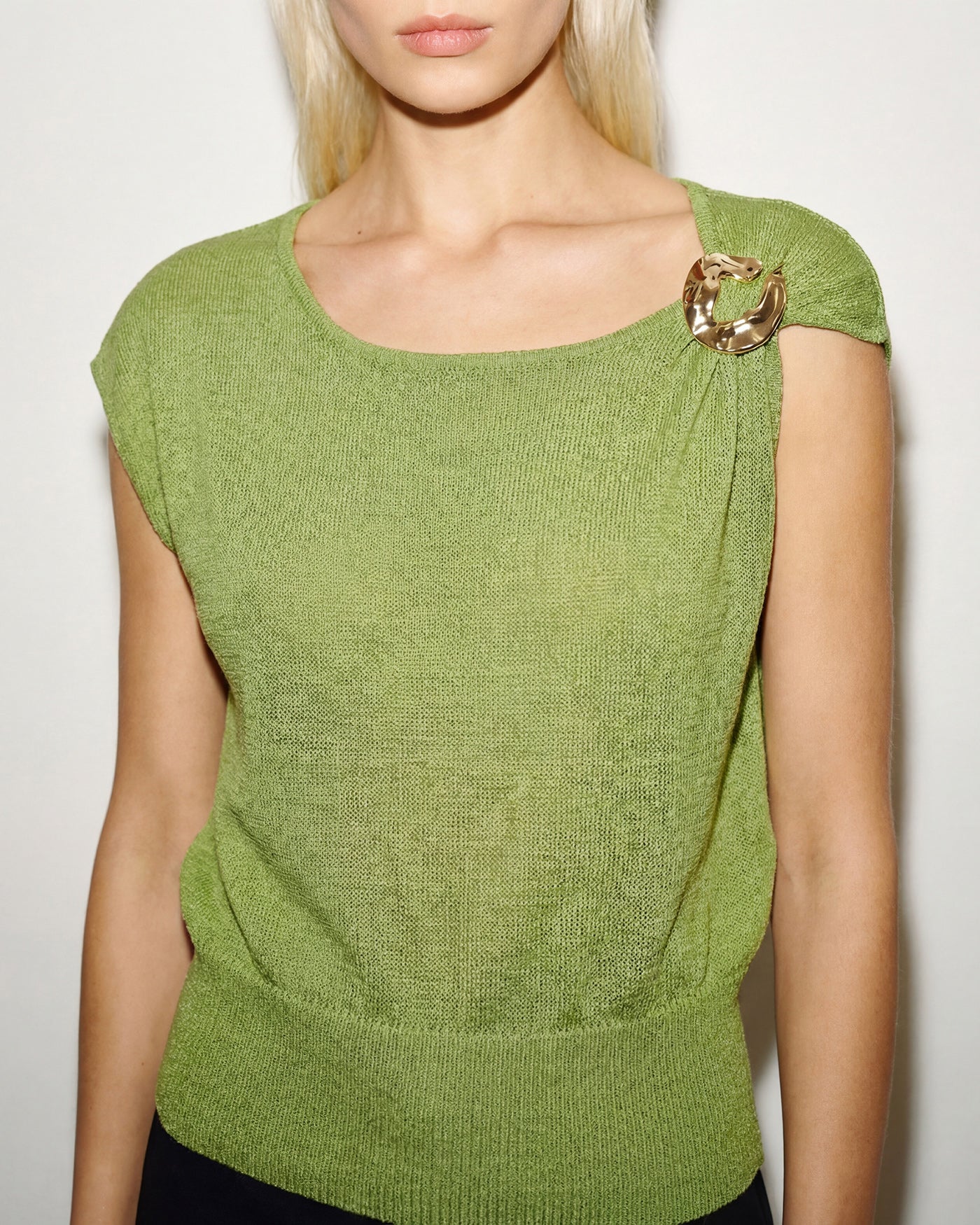 Green Knit Sweater with Round Neck and Drop Shoulders