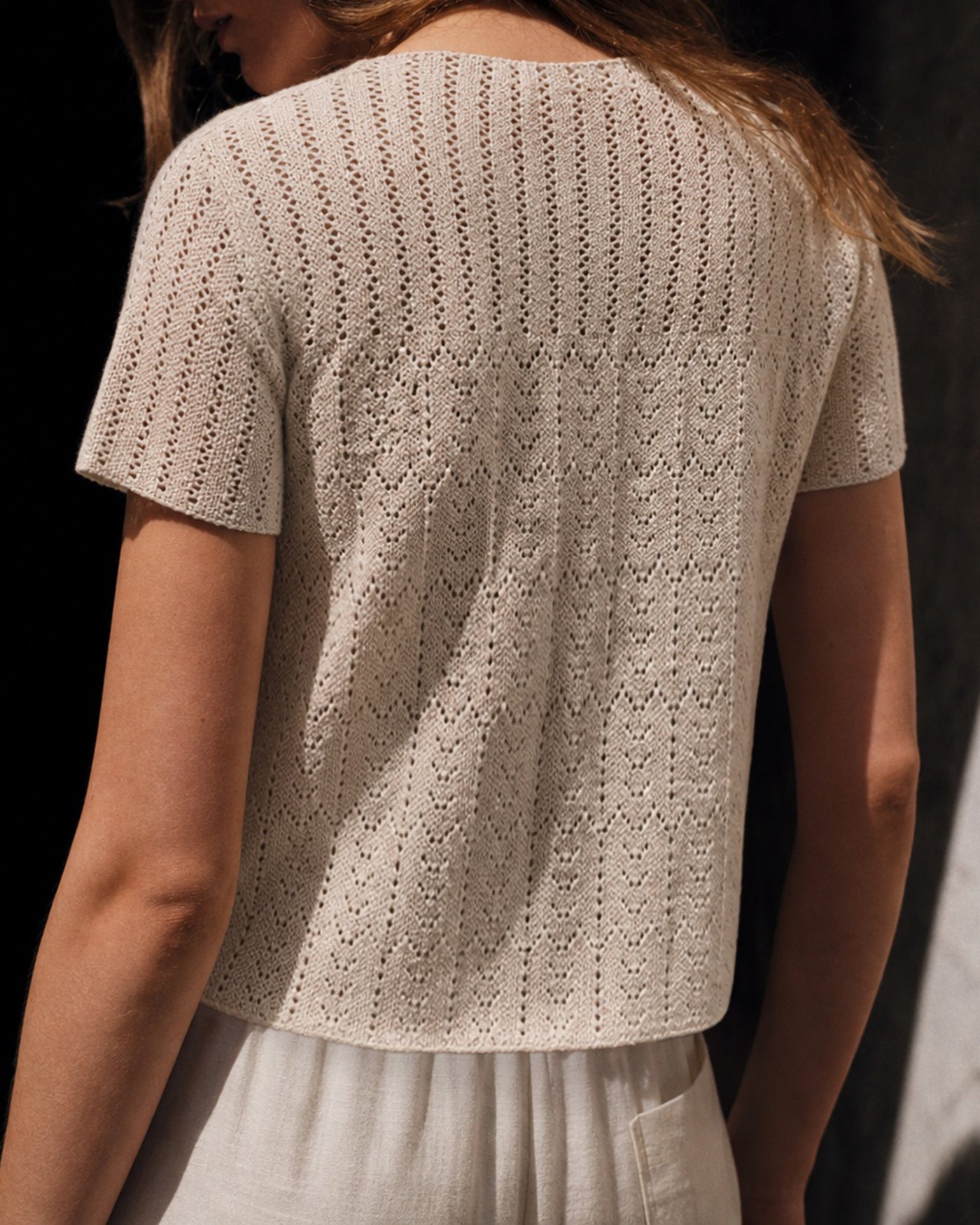 Textured Knit Cardigan with V-Neck and Buttons in Beige
