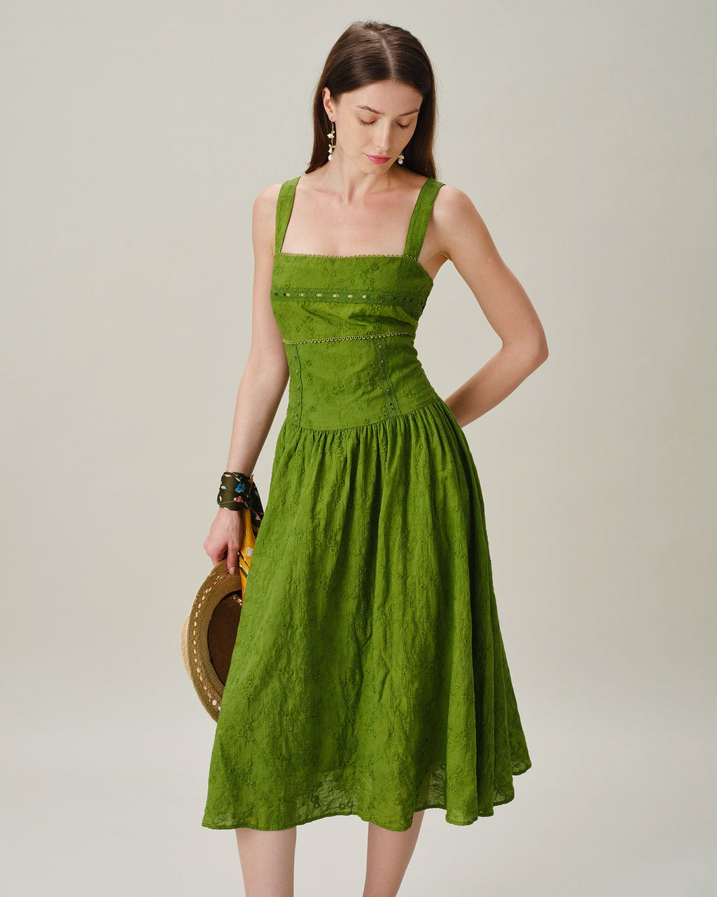Emerald Lace Midi Dress with Square Neckline