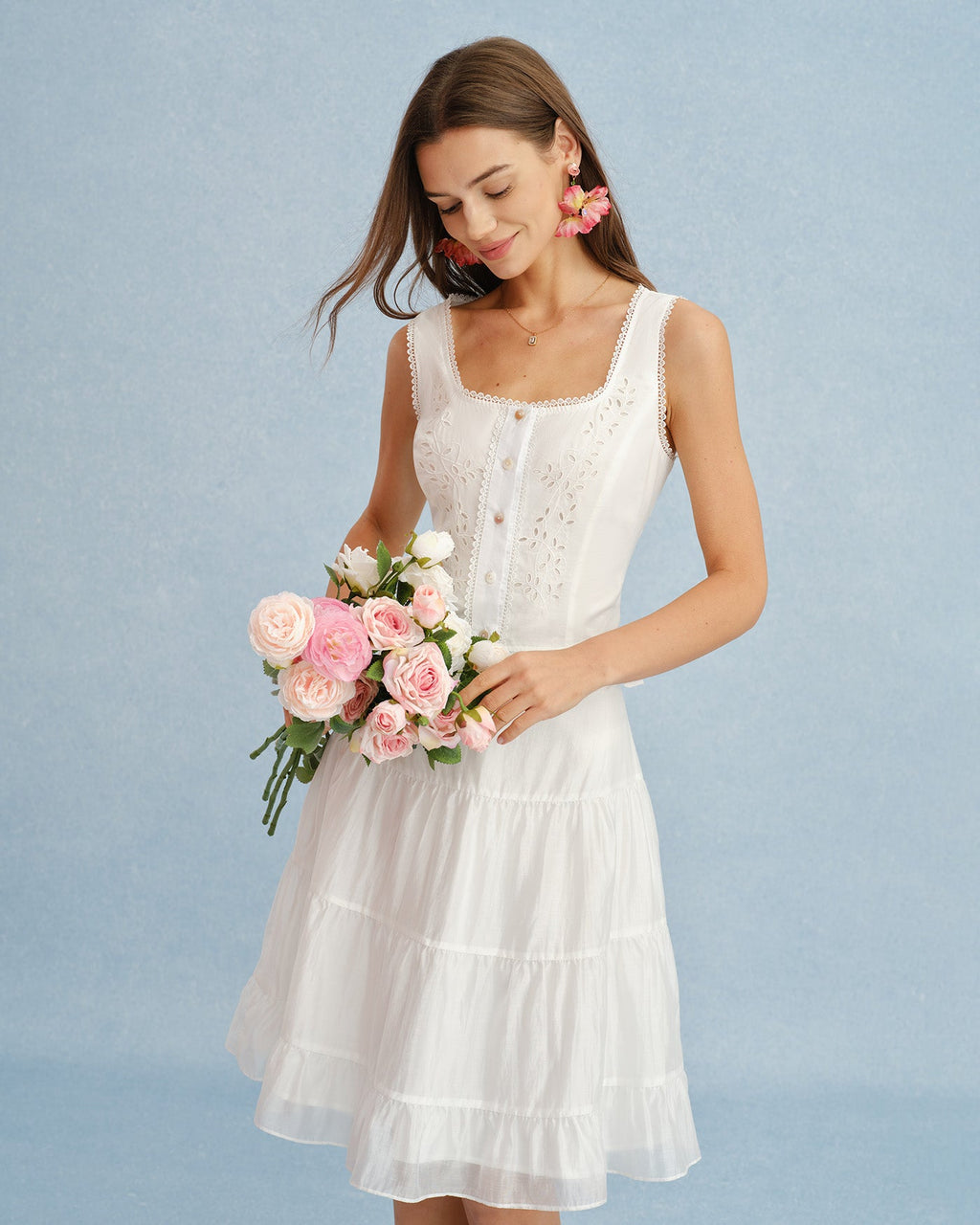 White U-Neck Lace-Embroidered Tank Top