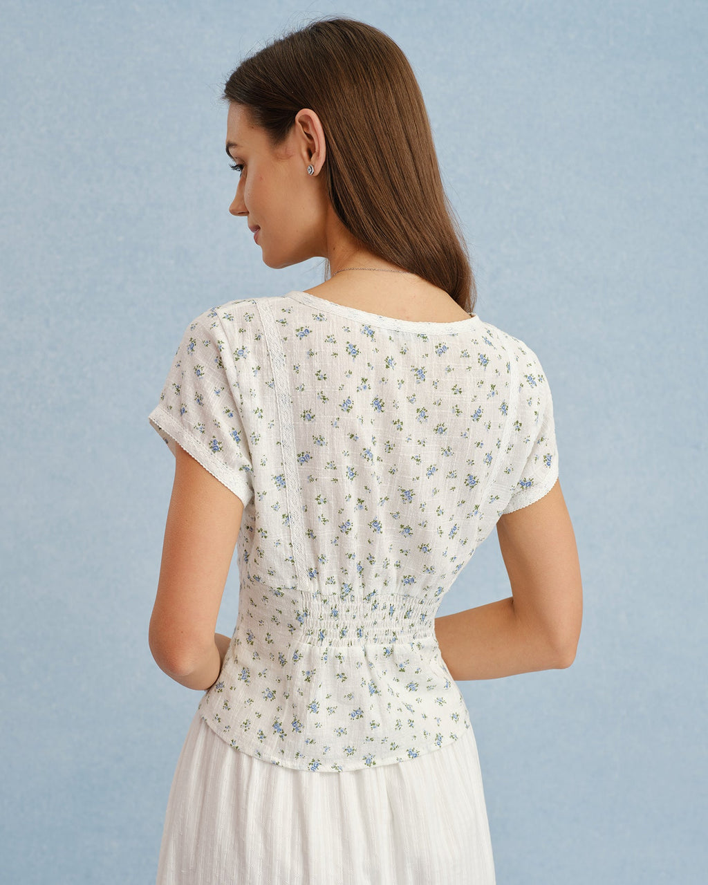 Floral Spliced White V-Neck T-Shirt